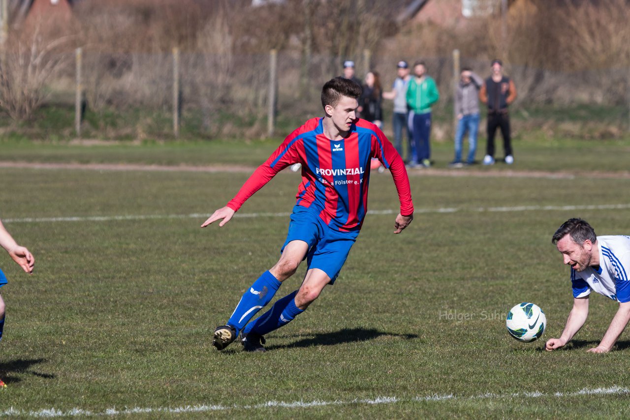 Bild 332 - Herren TSV Wiemersdorf - TuS Hartenholm III : Ergebnis: 2:1